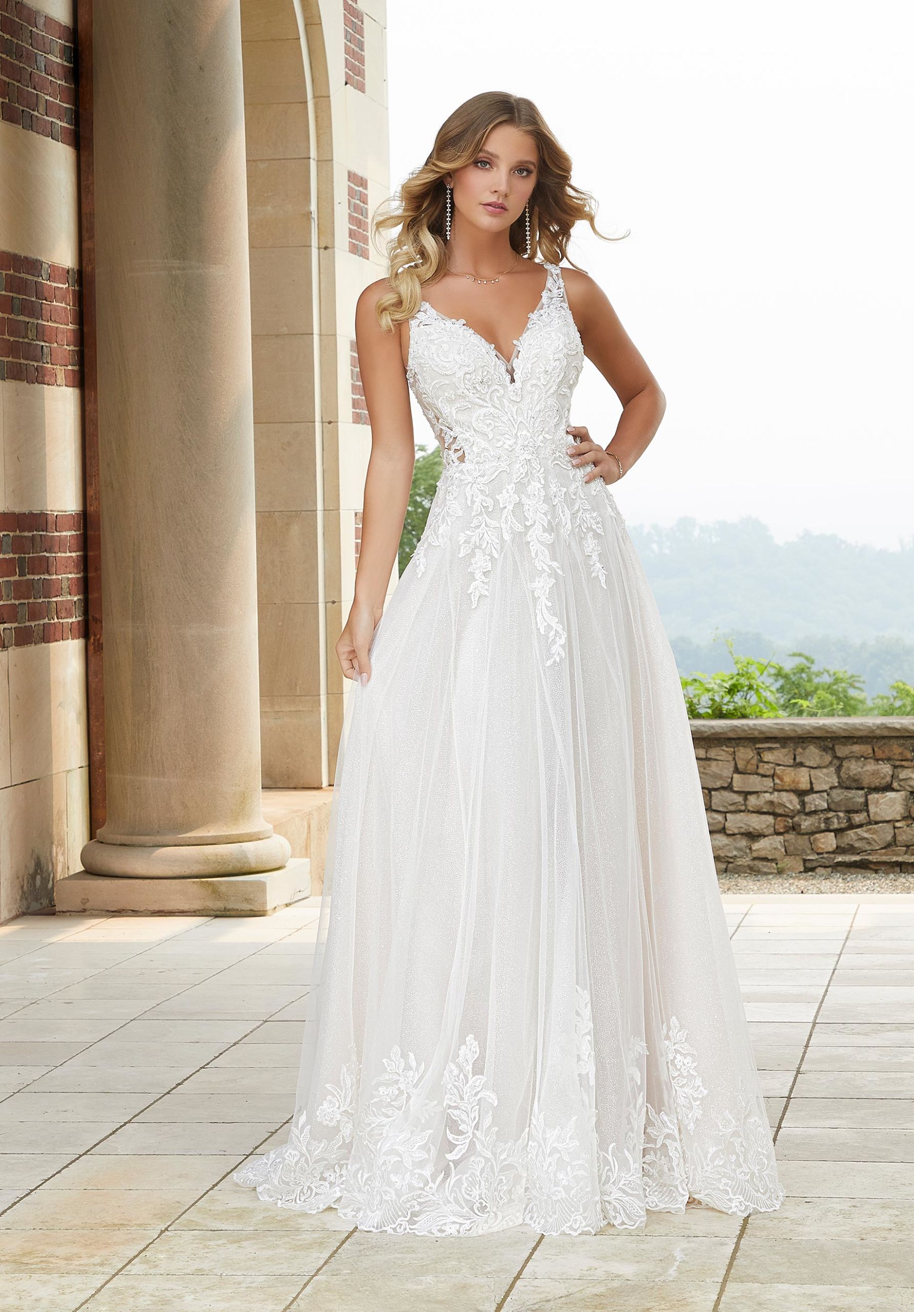 pure-bridal-best-bridal-gowns-bridesmaids-dresses-in-iowa